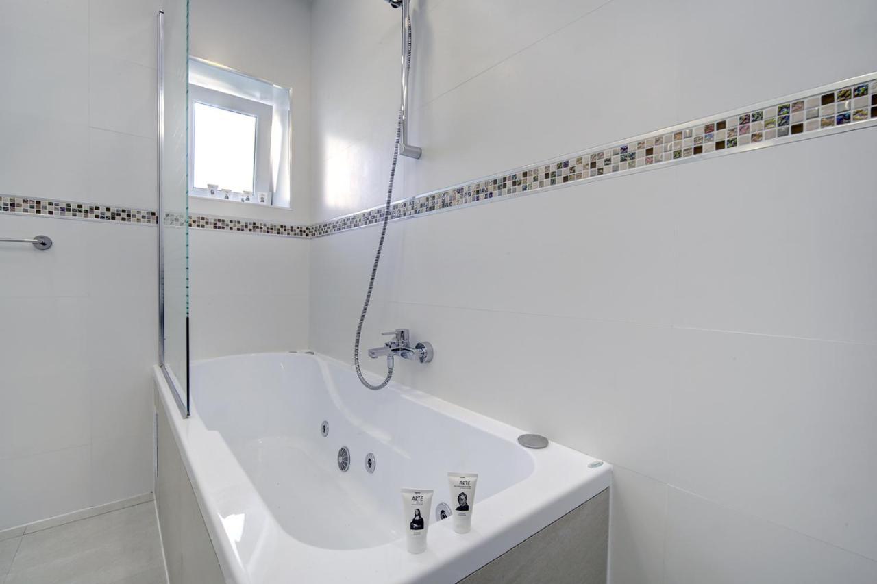 Westminster Puerto Banus Marina Apartment Марбеля Екстериор снимка