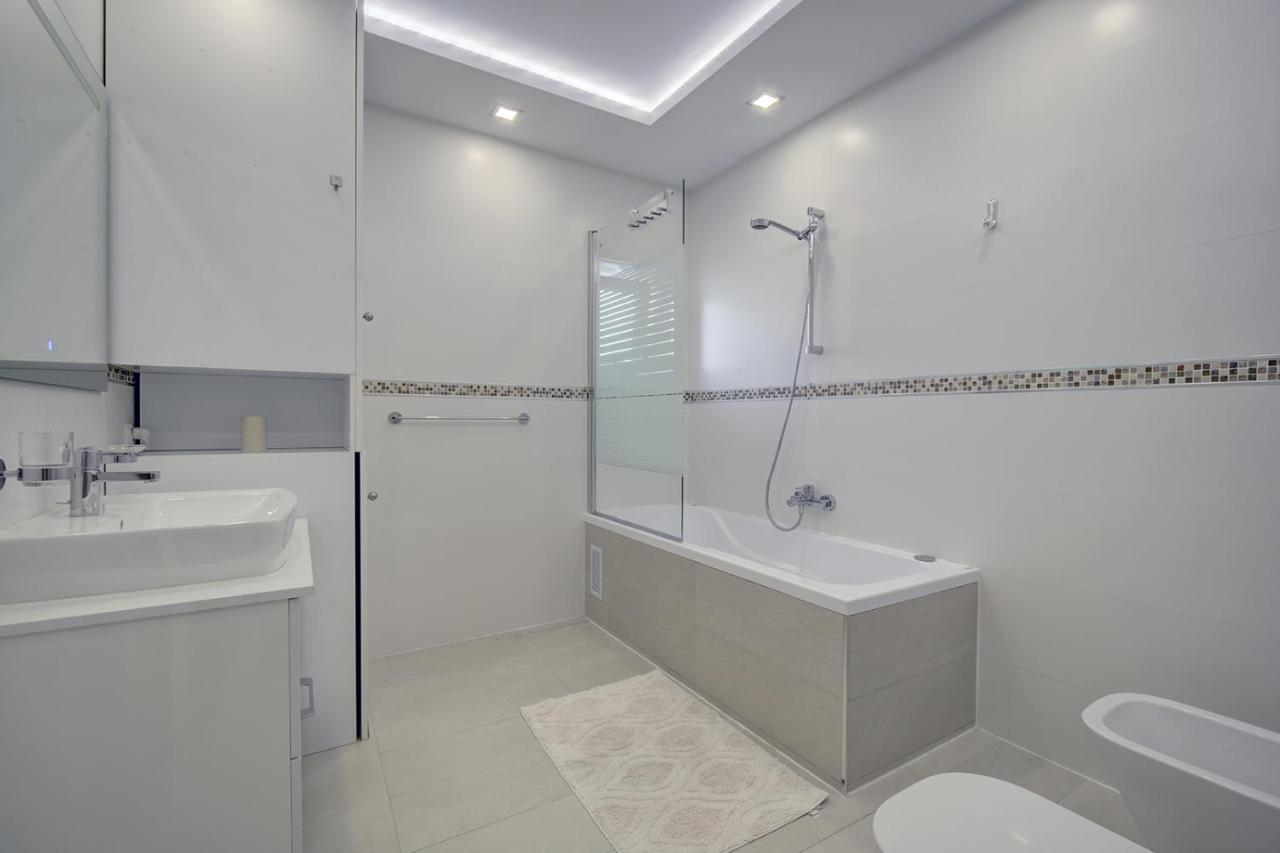 Westminster Puerto Banus Marina Apartment Марбеля Екстериор снимка